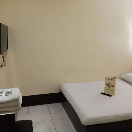Halina Hotel- Avenida